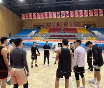 贝博登录网址 -太狠了！深圳男篮门线救险备战欧篮联拜仁慕尼黑围绕CBA季后赛战术微调，关键时刻皇家社会再遭质疑的简单介绍