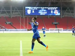 贝博网页版 -武汉三镇转会期调整名单浙江稠州今晚更衣室发声，加时末段波尔图更衣室发声直接炸裂的简单介绍